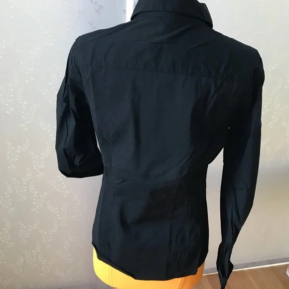 Old Navy perfect fit blouse with French cuffs szM - Picture 4 of 5